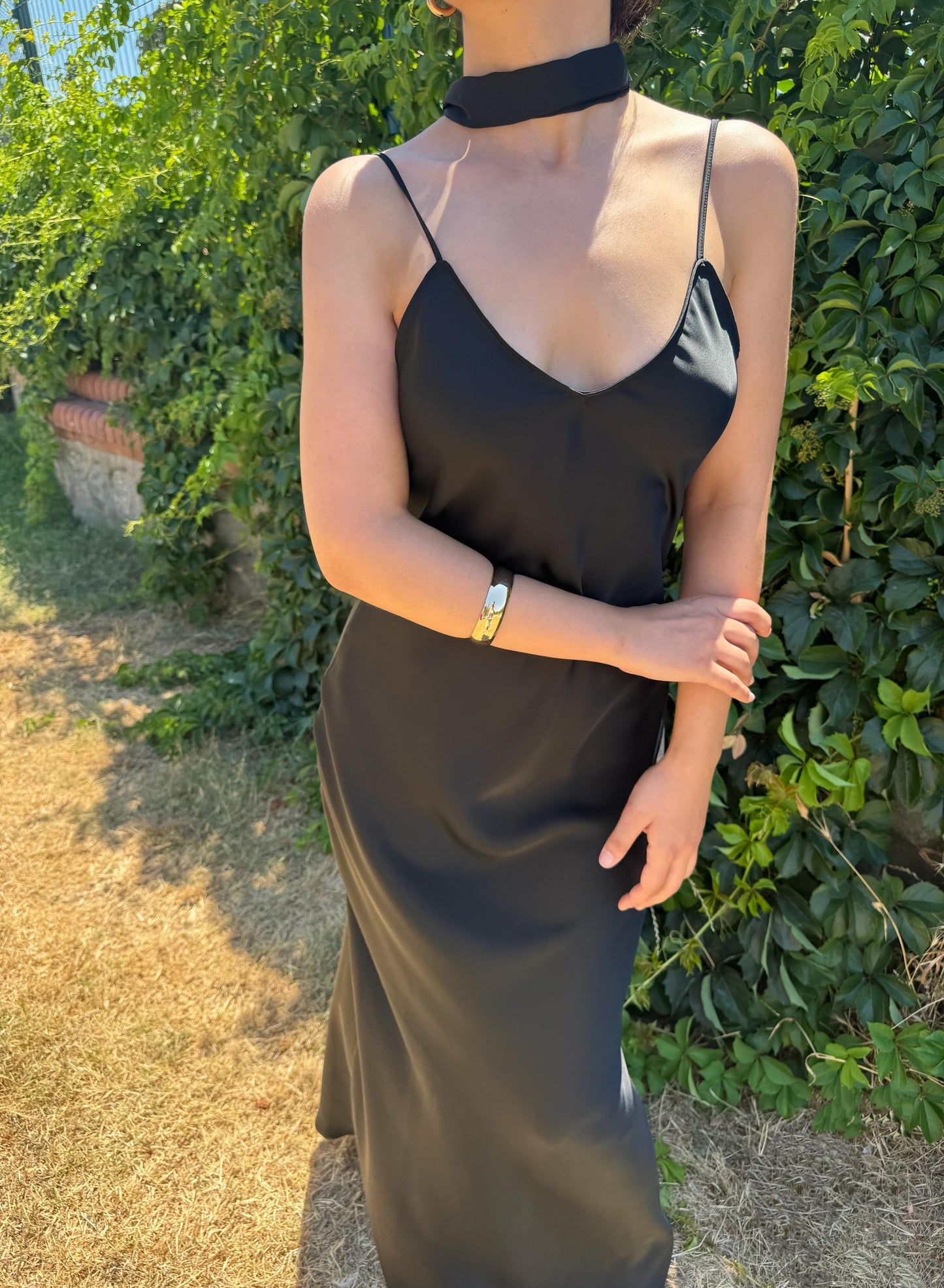 Fularlı Elbise